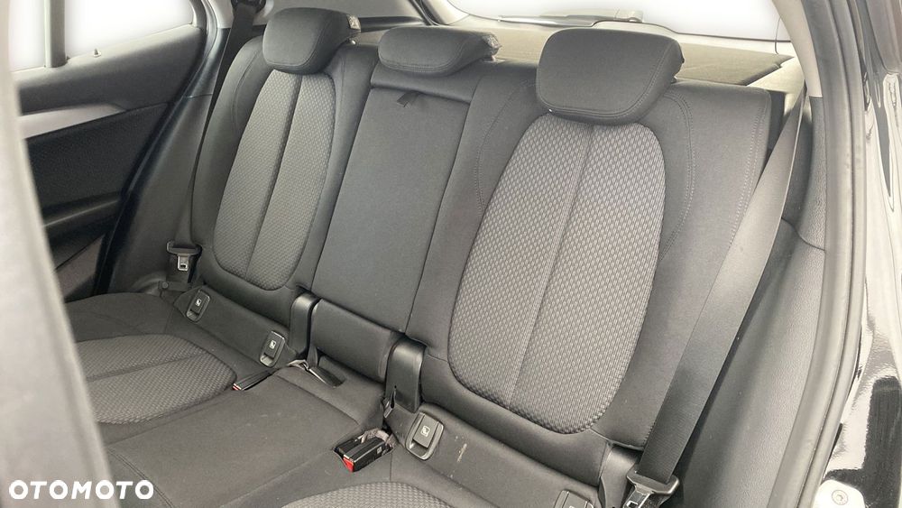 BMW X2 xDrive25e Advantage - 12
