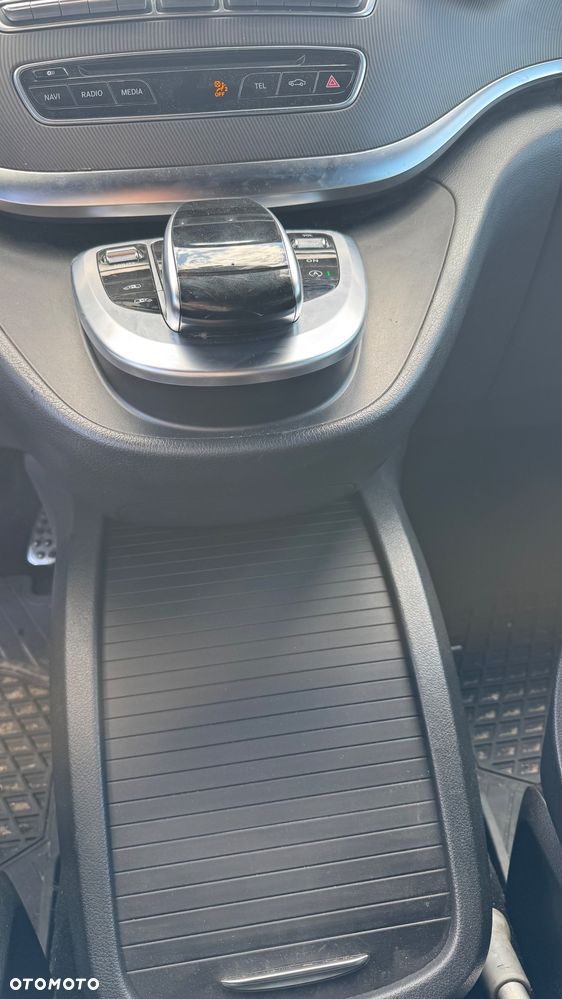 Mercedes-Benz Klasa V 250 (BlueTEC) d Avantgarde 7G-Tronic (d³ugi) - 11