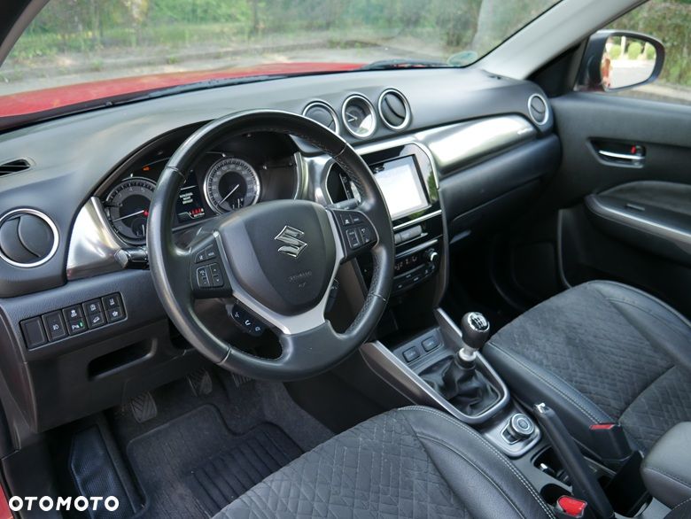 Suzuki Vitara 1.4 Boosterjet Hybrid Allgrip Comfort+ - 15