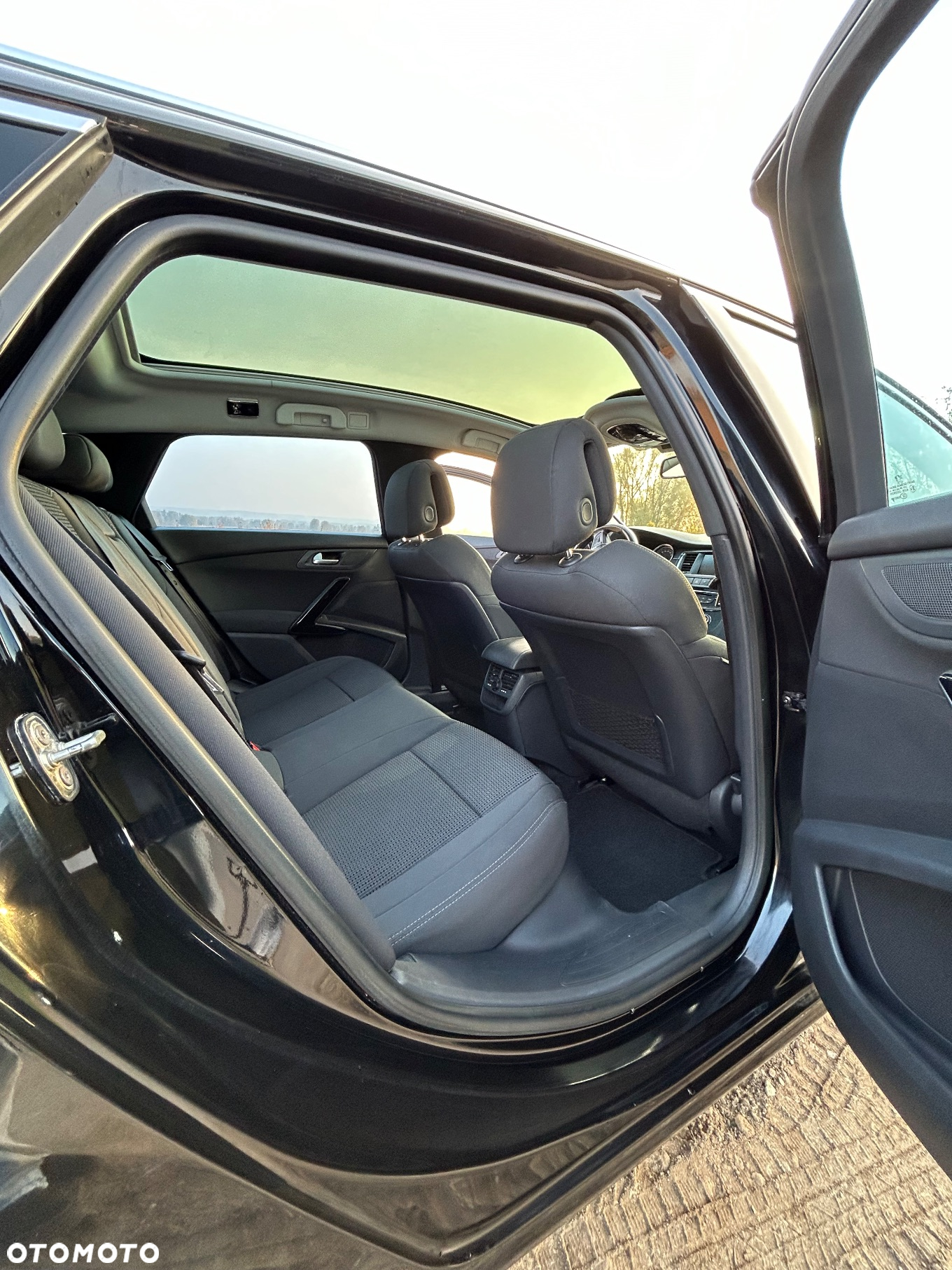 Peugeot 508 1.6 e-HDi Active S&S - 11