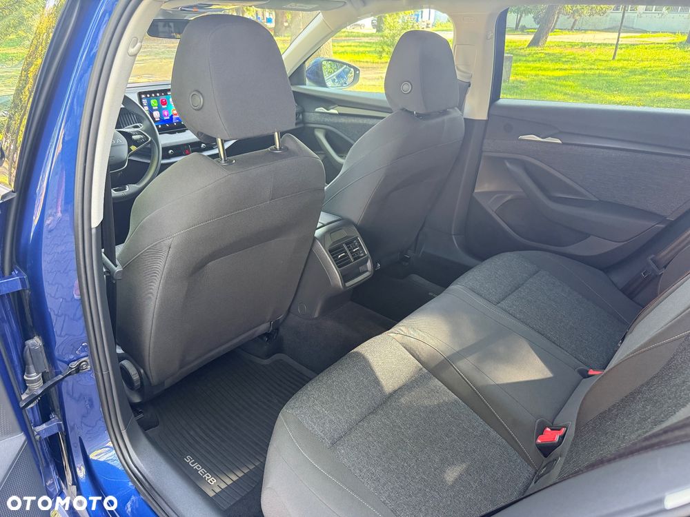 Skoda Superb 1.5 TSI mHEV Essence DSG - 33