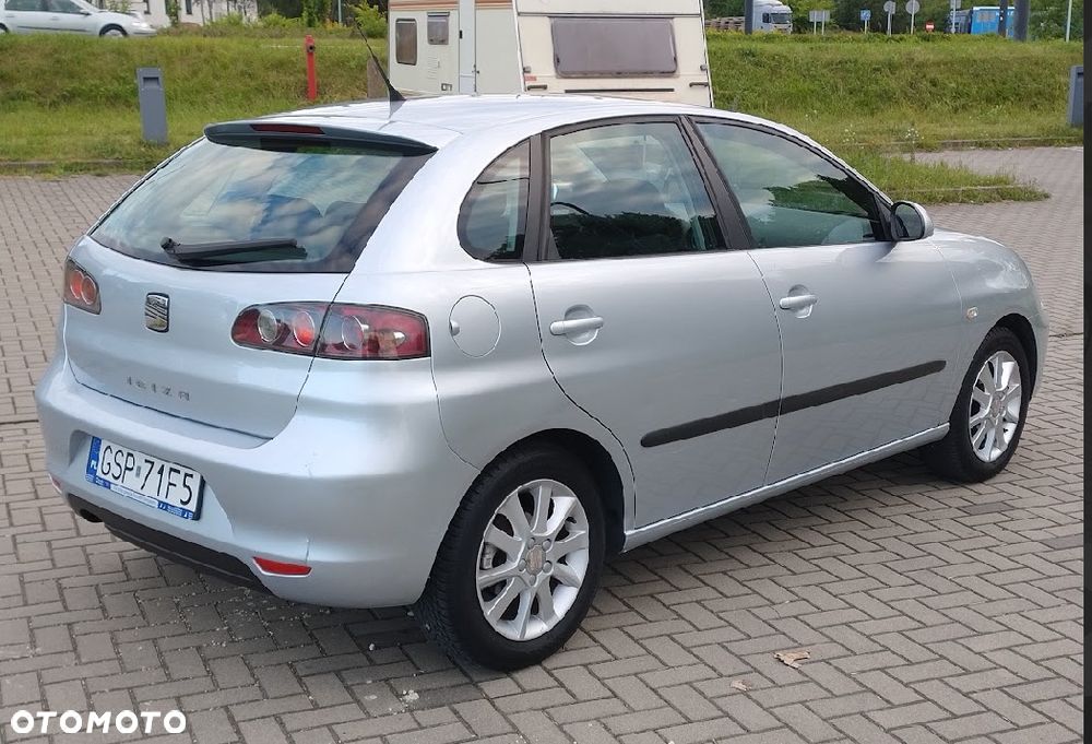 Seat Ibiza 1.6 16V Reference - 4