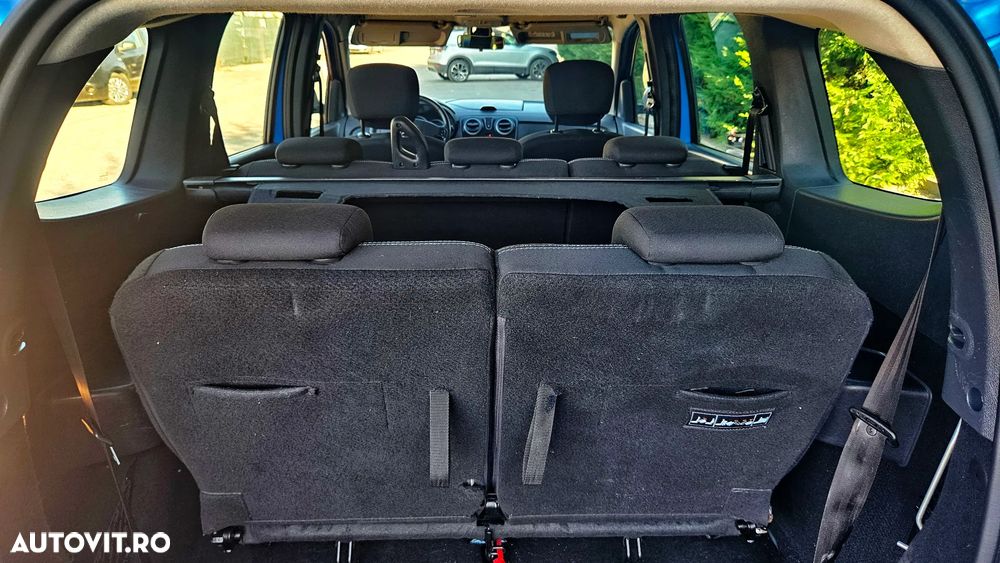 Dacia Lodgy 1.5 dCi Stepway - 9