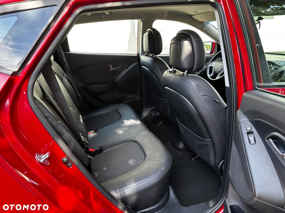 Hyundai ix35 1.6 2WD Fifa World Cup Edition - 13