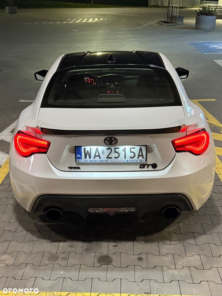 Toyota GT86 2.0 Prestige - 4