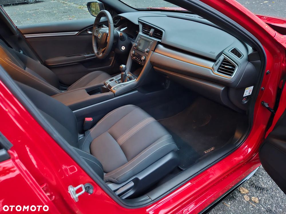 Honda Civic 1.0 i-VTEC Turbo Executive Sport Line - 10