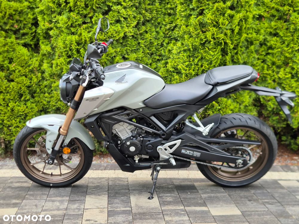 Honda CB - 7