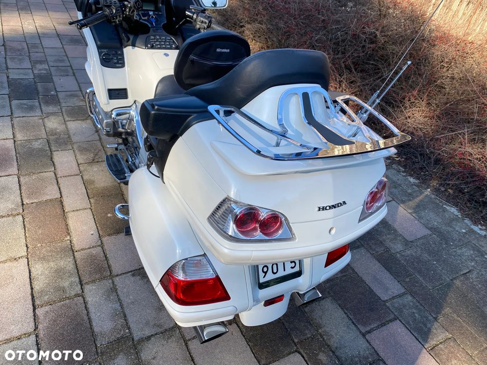 Honda GL - 16