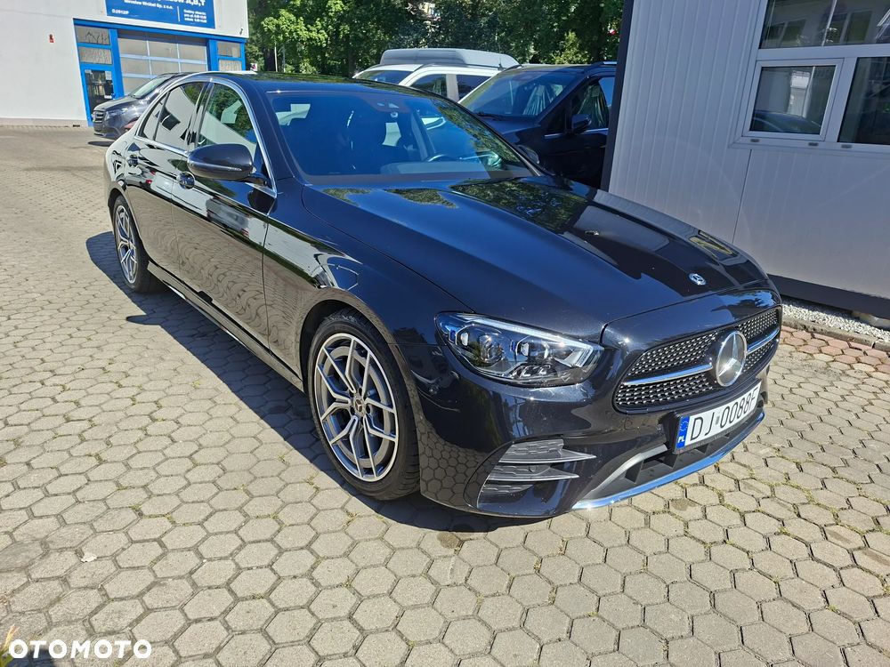 Mercedes-Benz Klasa E 220 d 4-Matic AMG - 2