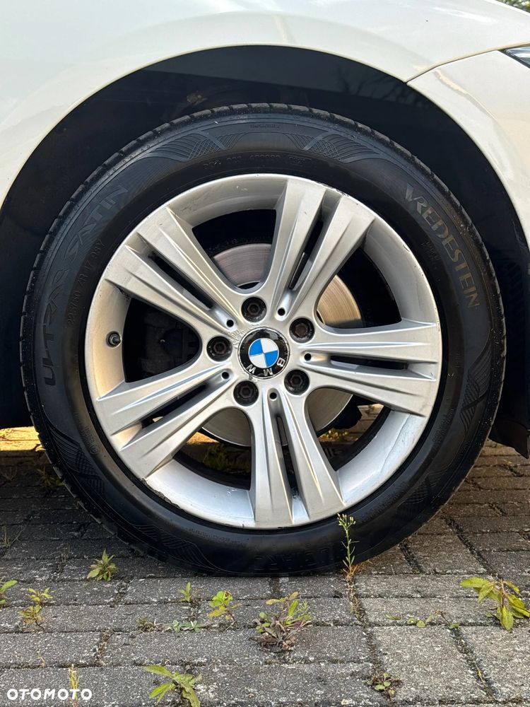 BMW Seria 3 318i Sport Line - 14