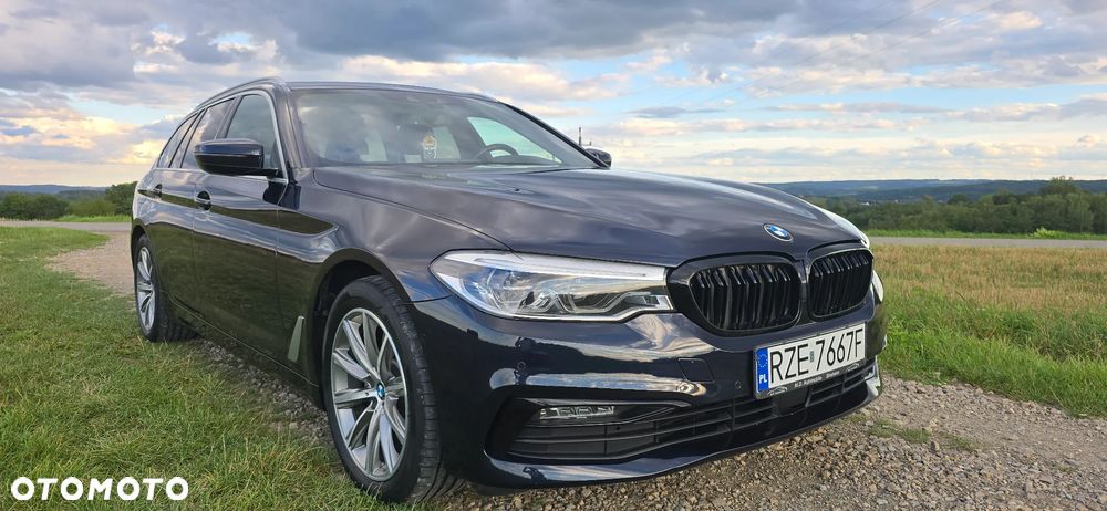 BMW Seria 5 520d xDrive MHEV Sport Line sport - 5