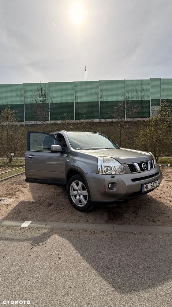 Nissan X-Trail 2.0 dCi LE - 9