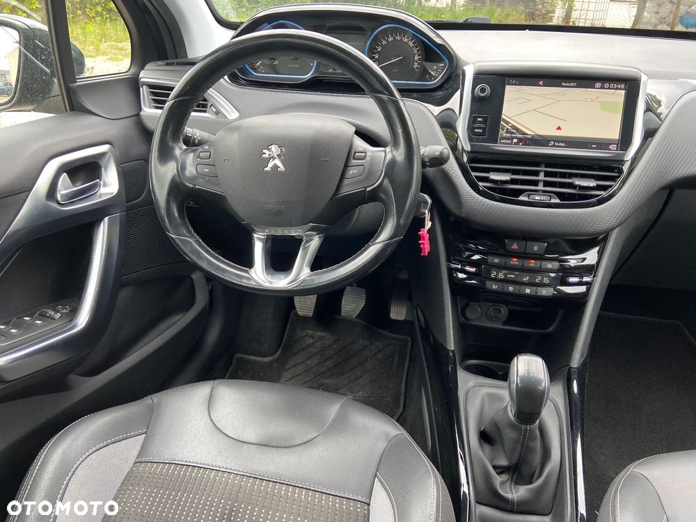 Peugeot 2008 - 22