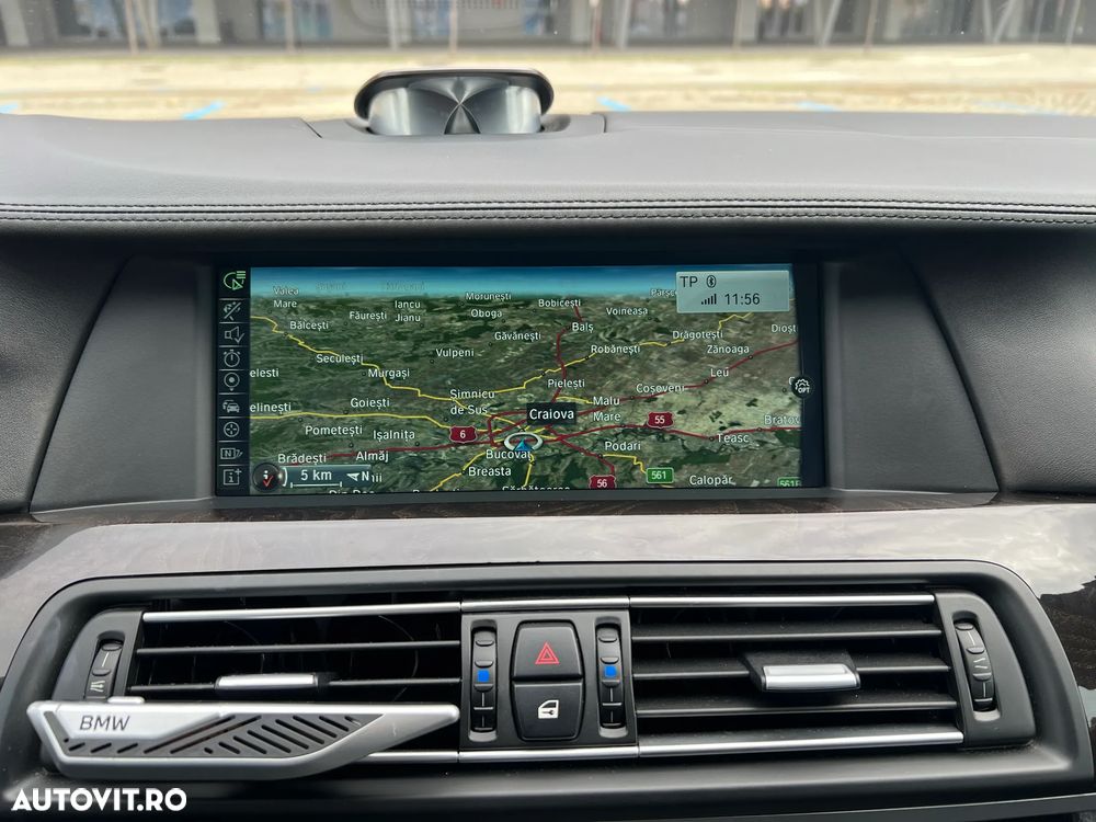 BMW Seria 5 550i xDrive Sport-Aut. - 14