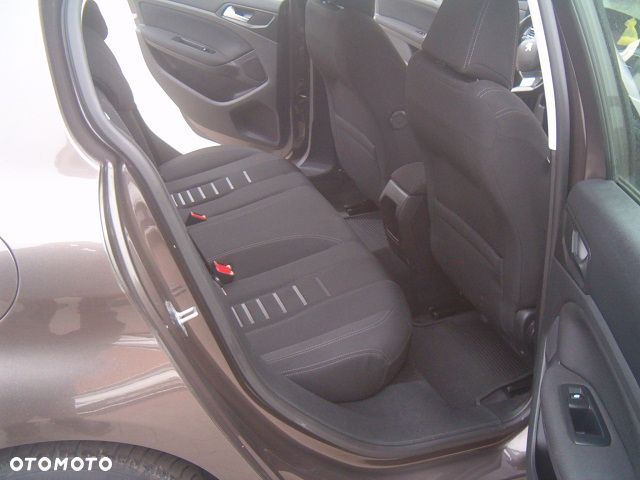 Peugeot 308 - 17