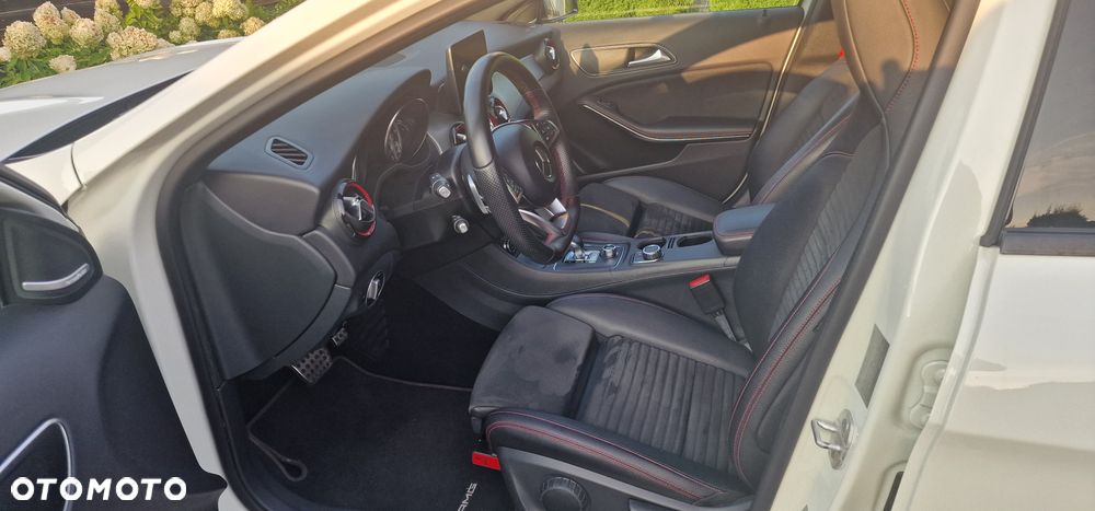Mercedes-Benz GLA AMG 45 4-Matic - 5