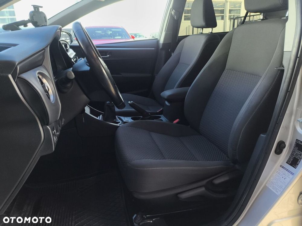 Toyota Corolla 1.6 Premium EU6 - 15