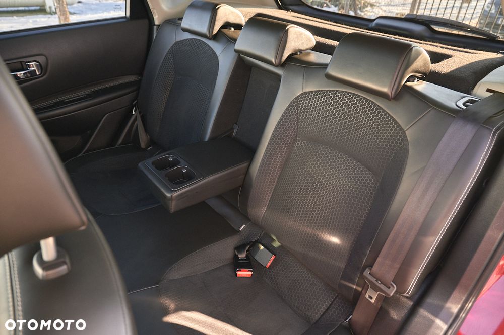 Nissan Qashqai - 23