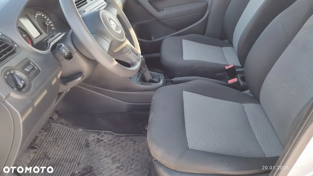 Volkswagen Polo - 7