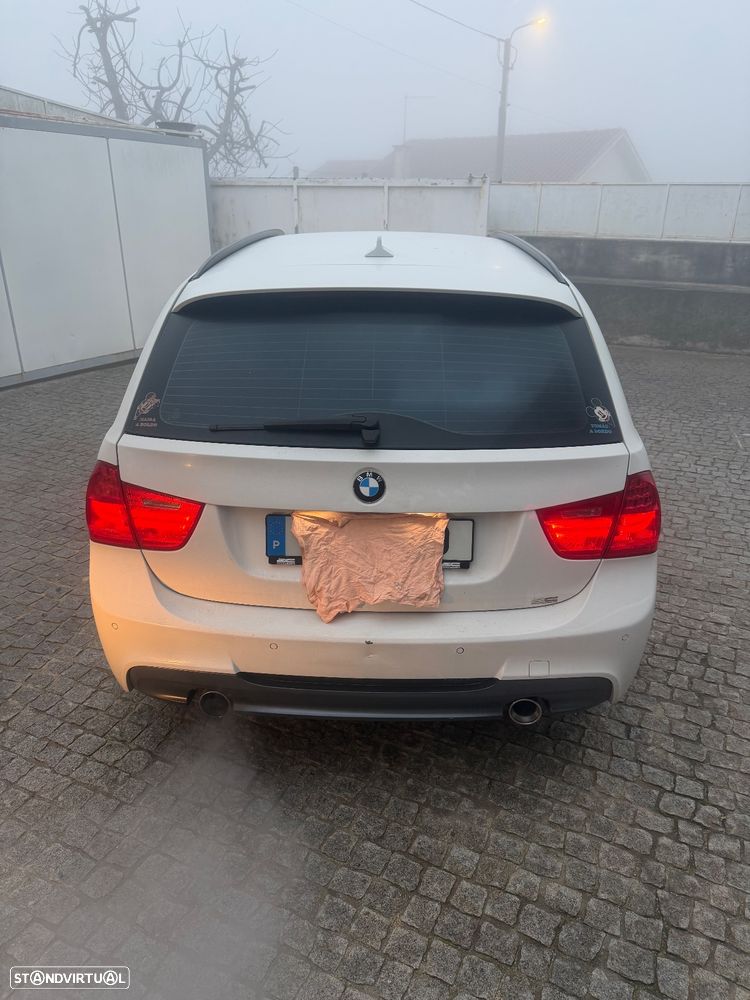 BMW 318 d DPF Touring Edition Exclusive - 1