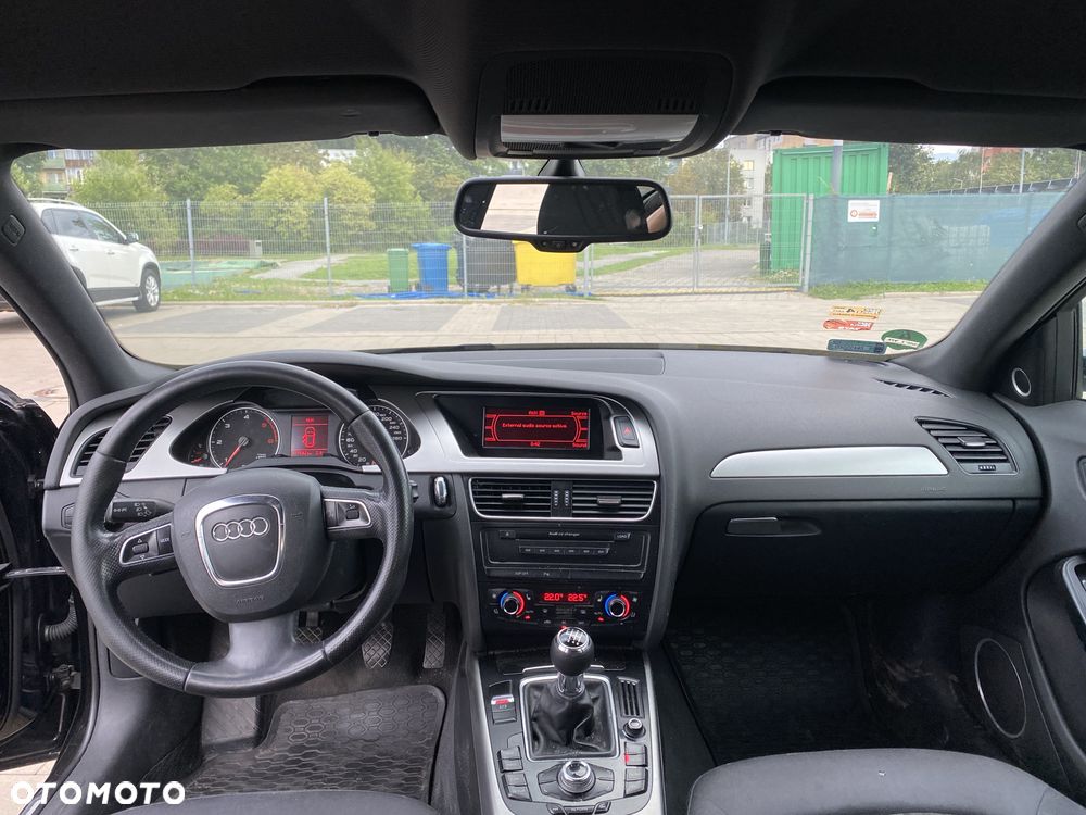 Audi A4 Avant - 8