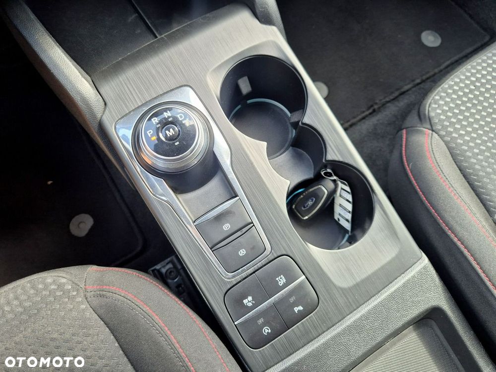 Ford Focus 1.0 EcoBoost Hybrid ST-LINE - 20