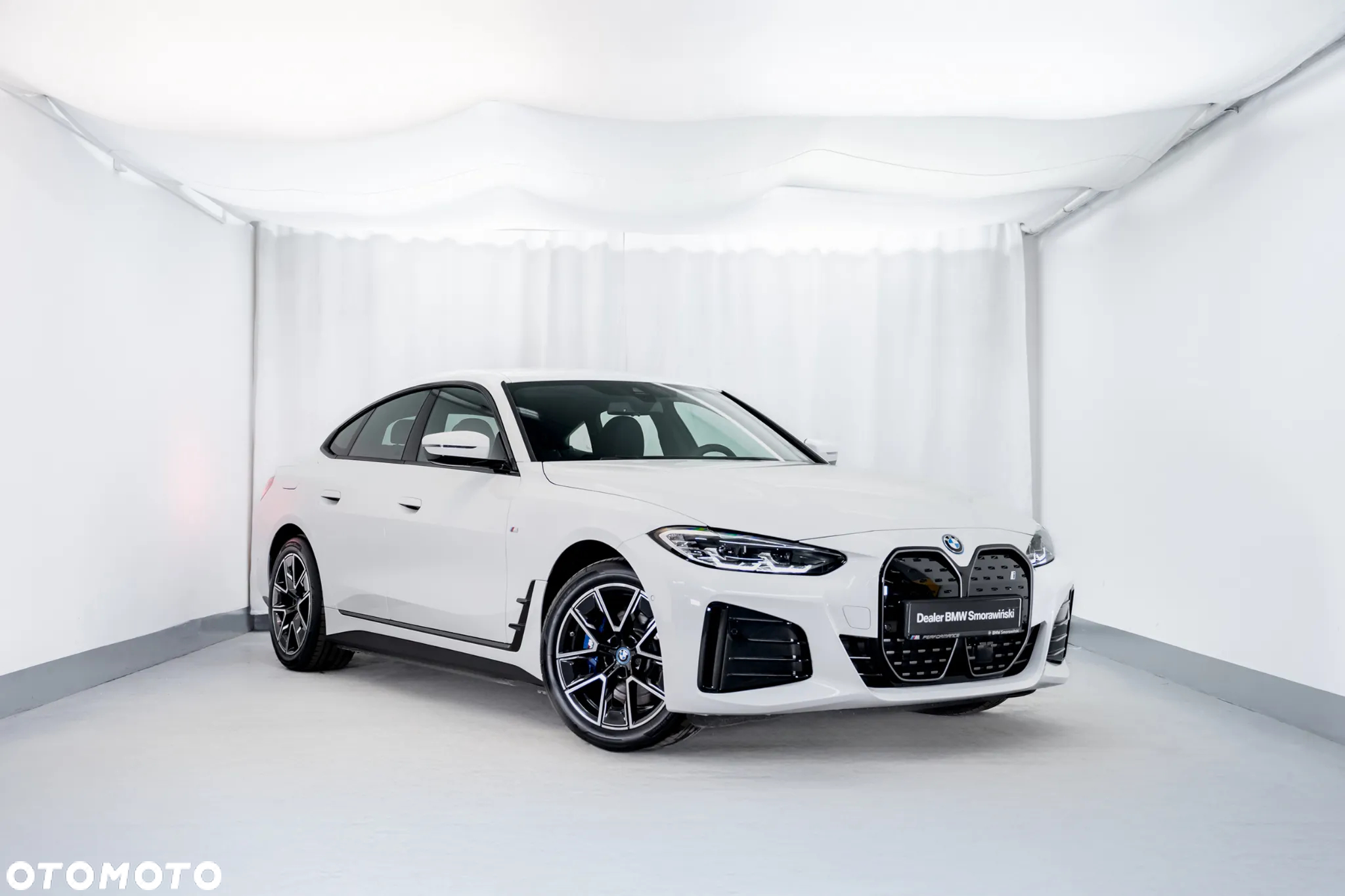 BMW i4 - 3