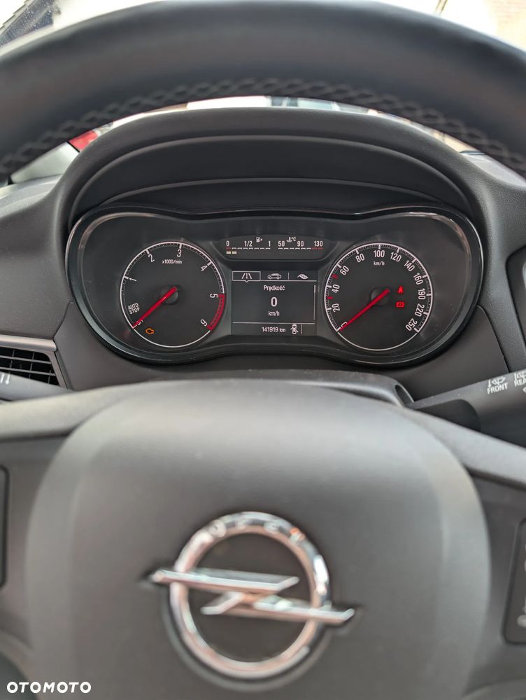 Opel Zafira 2.0 D (CDTI ecoFLEX) Start/Stop Active - 18