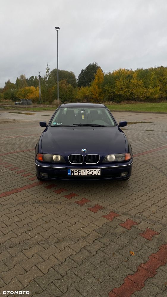 BMW Seria 5 523i - 6
