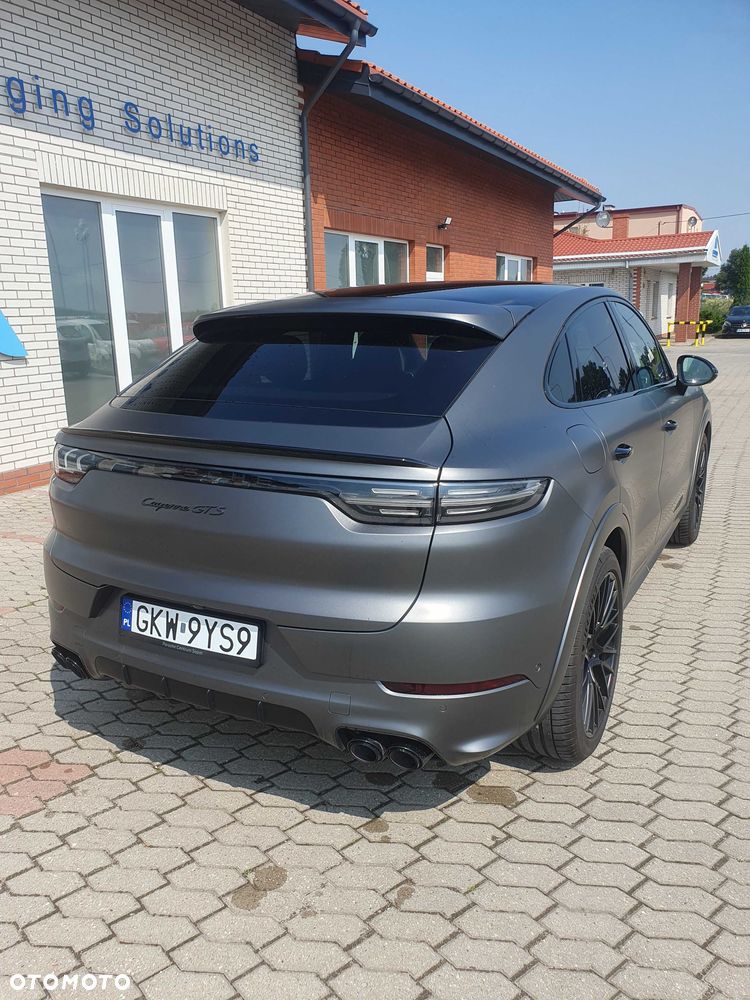 Porsche Cayenne - 3