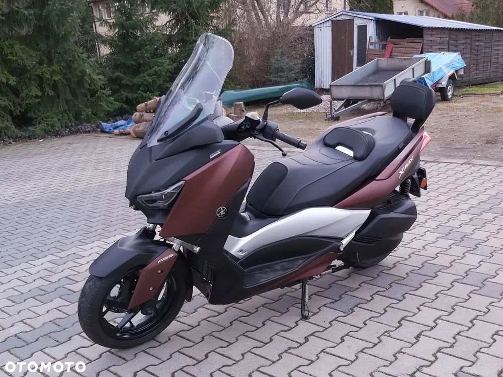 Yamaha X-max - 3