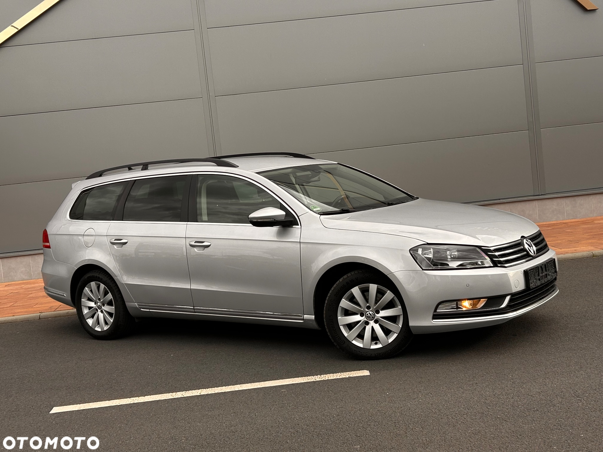 Volkswagen Passat 1.4 TSI BMT Comfortline DSG - 9
