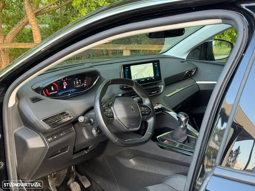 Peugeot 3008 1.5 BlueHDi Allure - 21