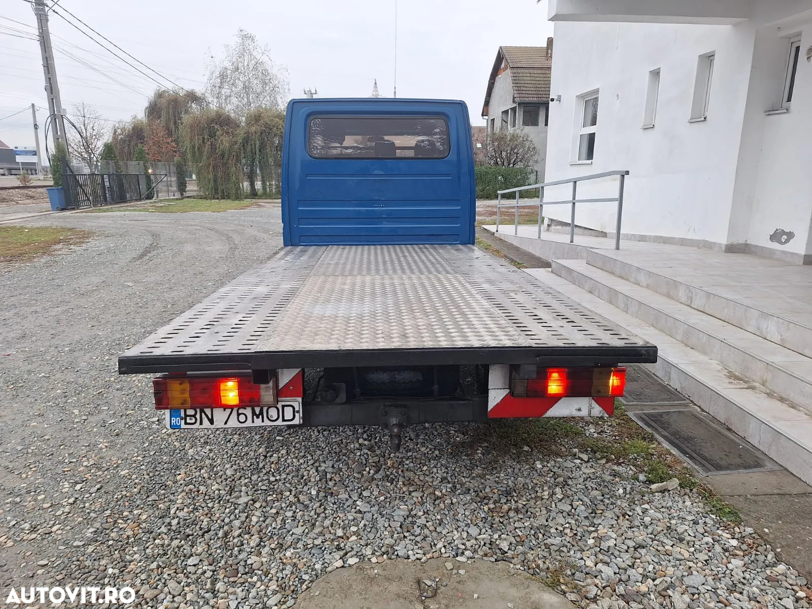 Mercedes-Benz Sprinter - 4