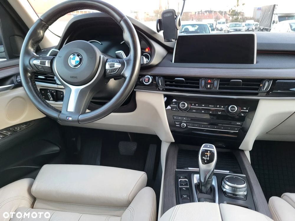 BMW X5 - 11