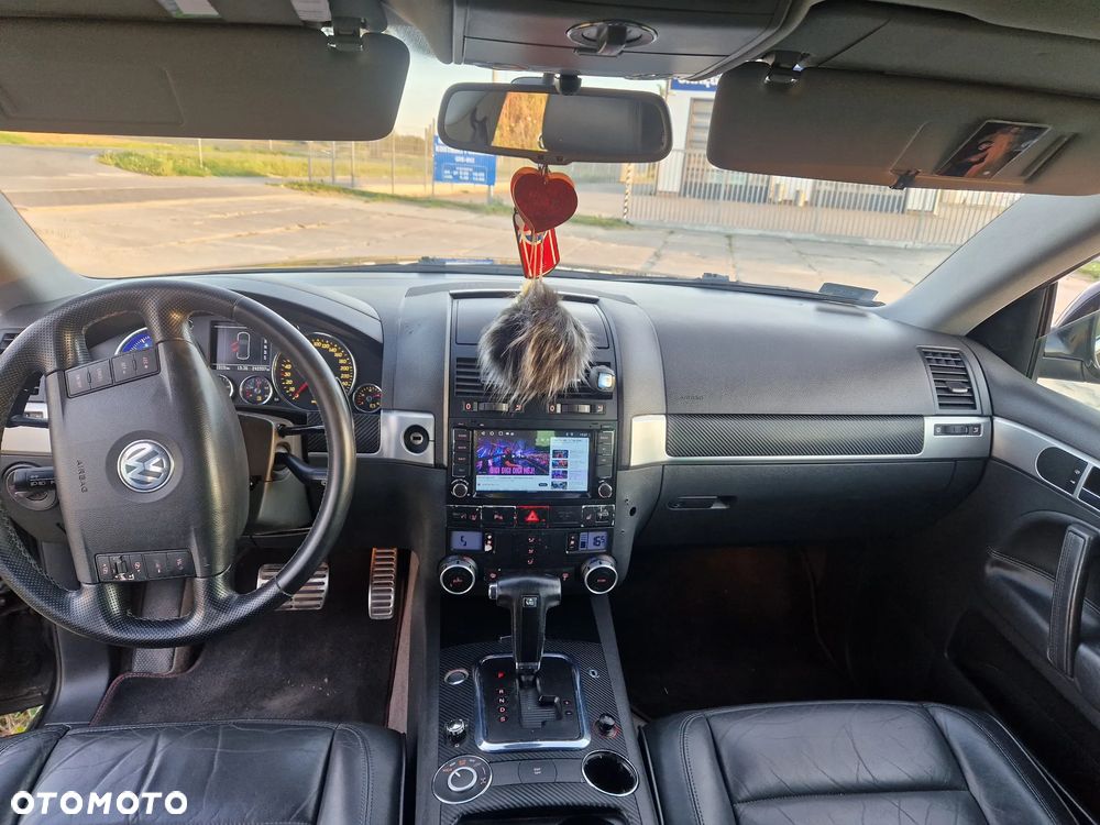 Volkswagen Touareg - 7