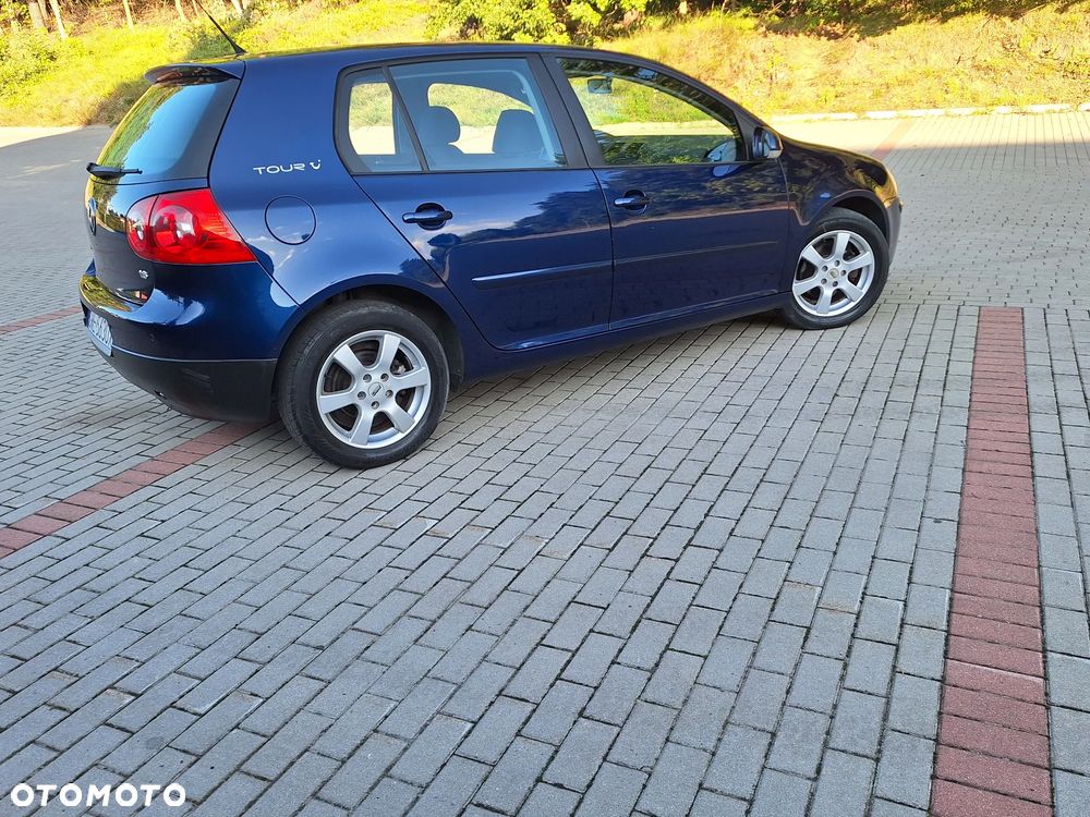 Volkswagen Golf 1.6 Tour Edition - 17
