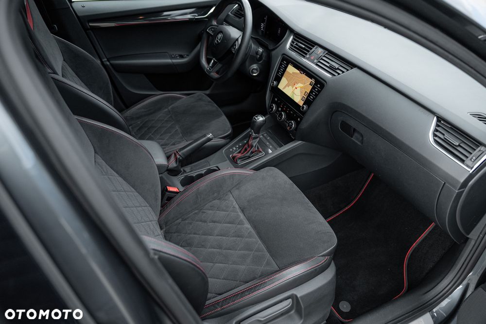 Skoda Octavia 2.0 TDI RS DSG - 15