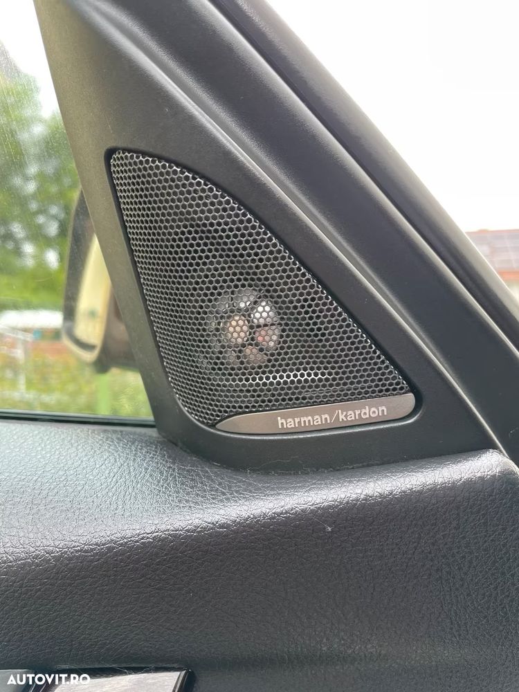 BMW Seria 3 320d Sport-Aut. Luxury Line - 16