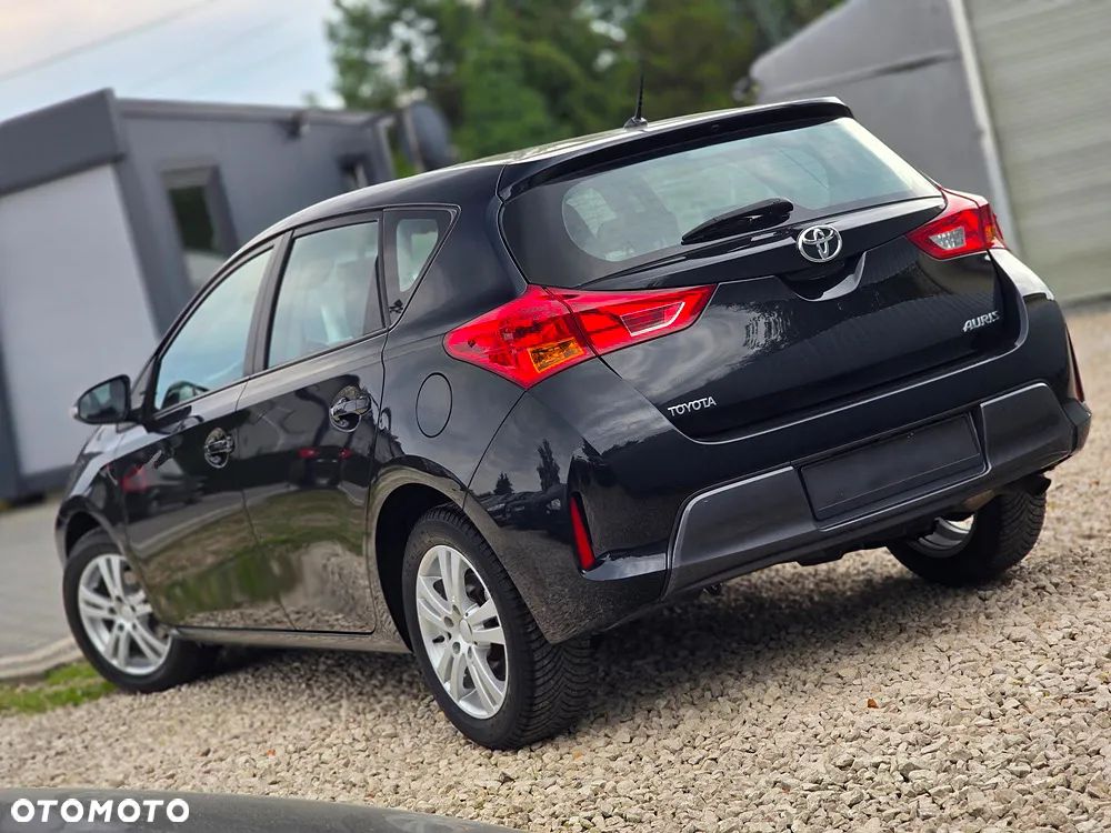 Toyota Auris 1.33 Dual-VVT-i Comfort - 3