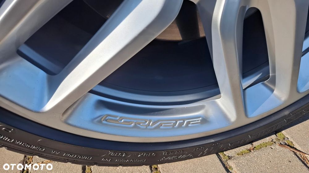 Chevrolet Corvette Stingray 6.2 V8 Automatik Red Edition - 35