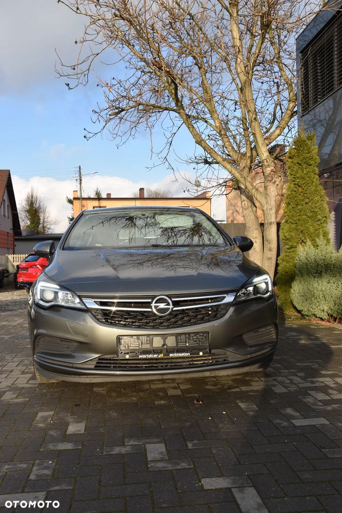 Opel Astra 1.4 Turbo Edition - 11