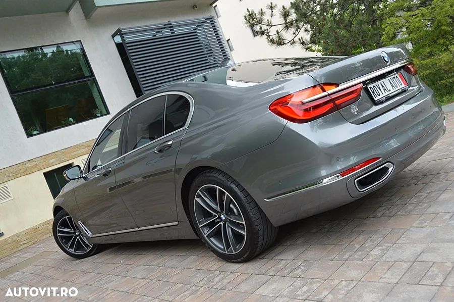 BMW Seria 7 730d xDrive - 7