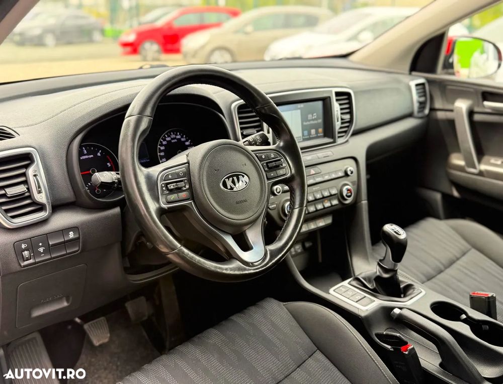 Kia Sportage 2,0 CRDI AWD Dream-Team Edition - 7