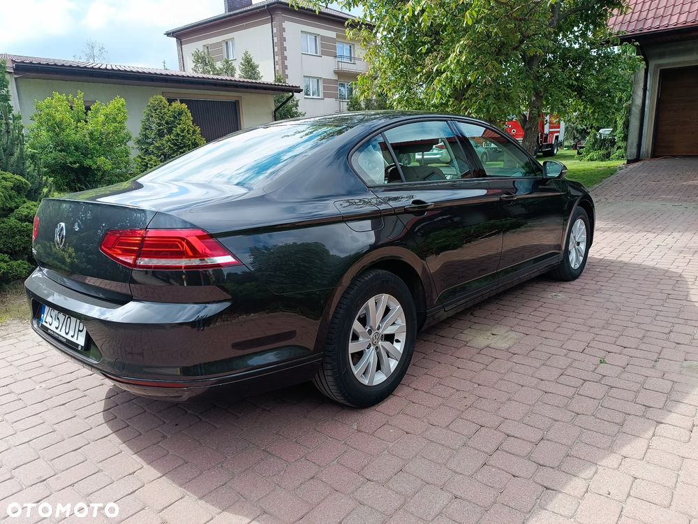 Volkswagen Passat 1.4 TSI BMT Trendline - 3