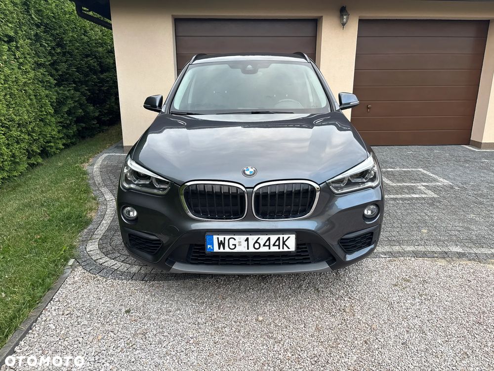 BMW X1 xDrive20d Advantage sport - 3
