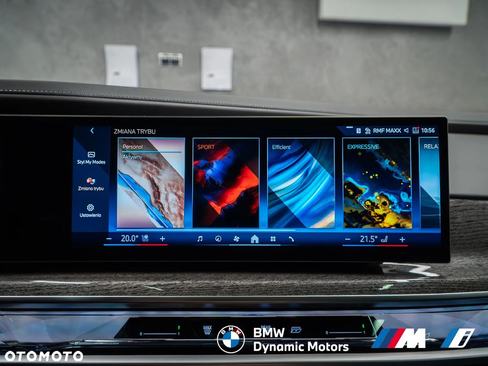 BMW Seria 7 740d xDrive - 33