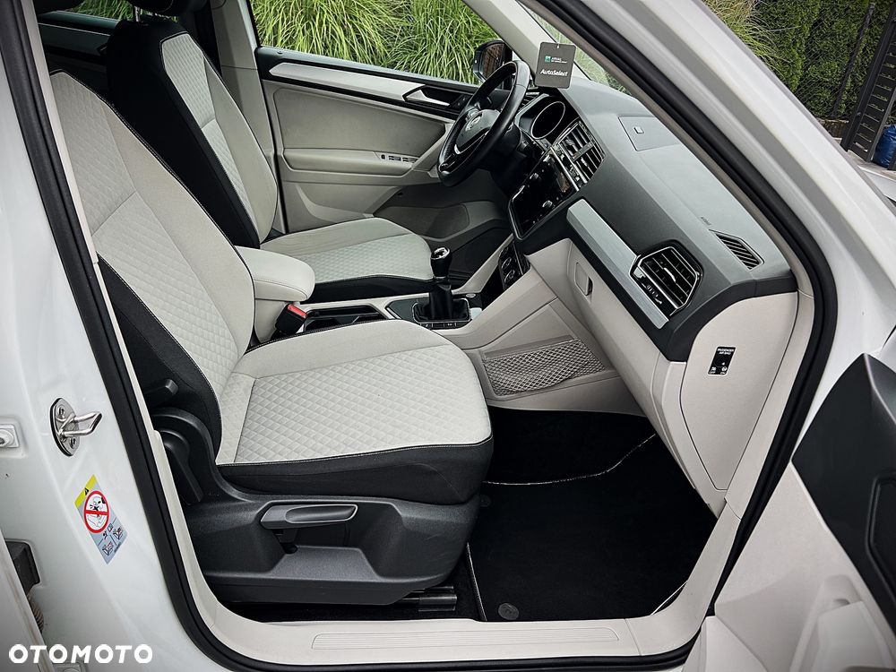 Volkswagen Tiguan 1.5 TSI EVO Comfortline - 20