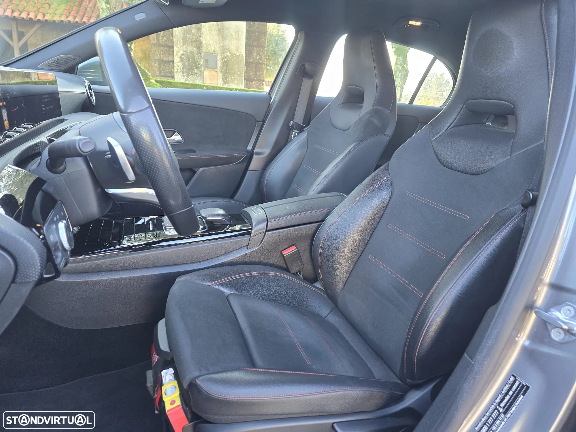 Mercedes-Benz A 180 d 7G-DCT AMG Line - 15