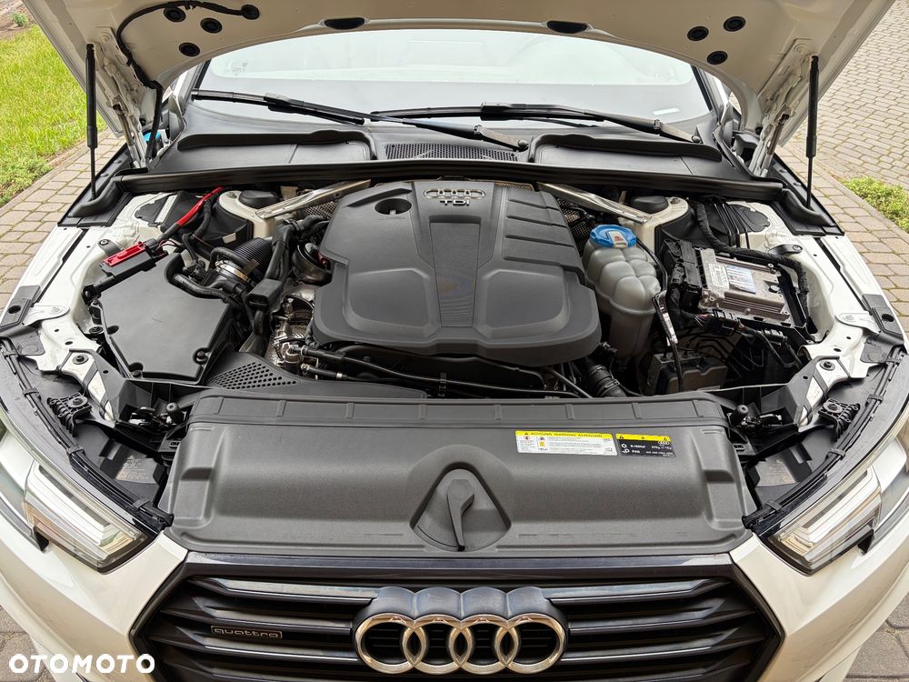 Audi A4 Avant 40 TDI Quattro S Line S tronic - 25